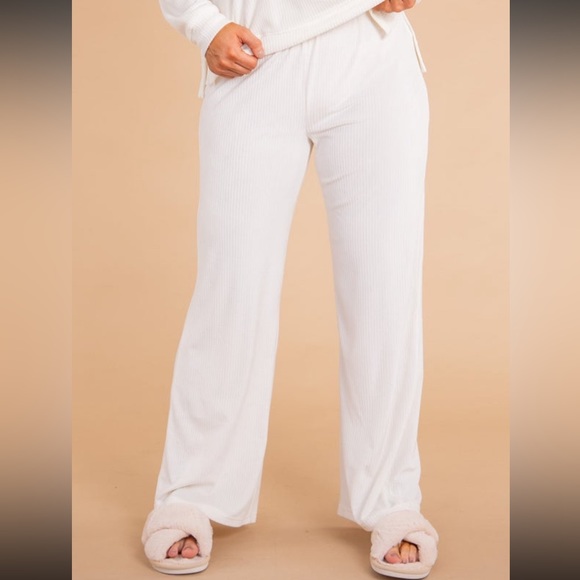 Z Supply Flare Up Velour Pant - Picture 1 of 6